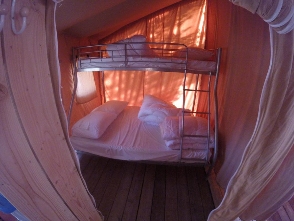 Camping La Simioune En Provence Bollène Eksteriør bilde